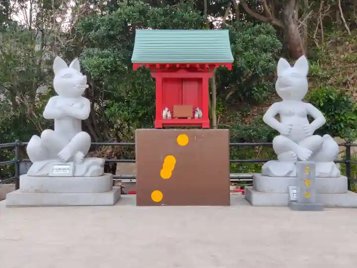 元乃隅神社の末社・摂社