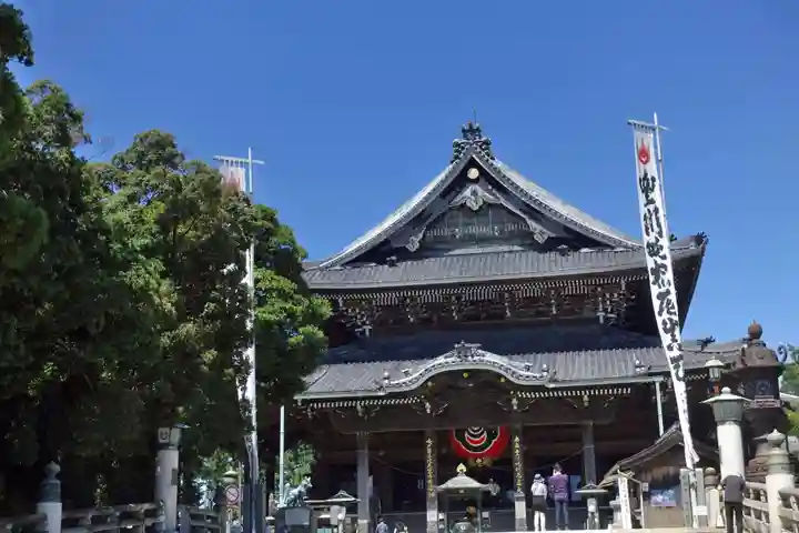豊川閣 妙厳寺の本殿・本堂