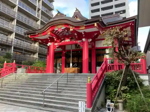 成子天神社の本殿・本堂
