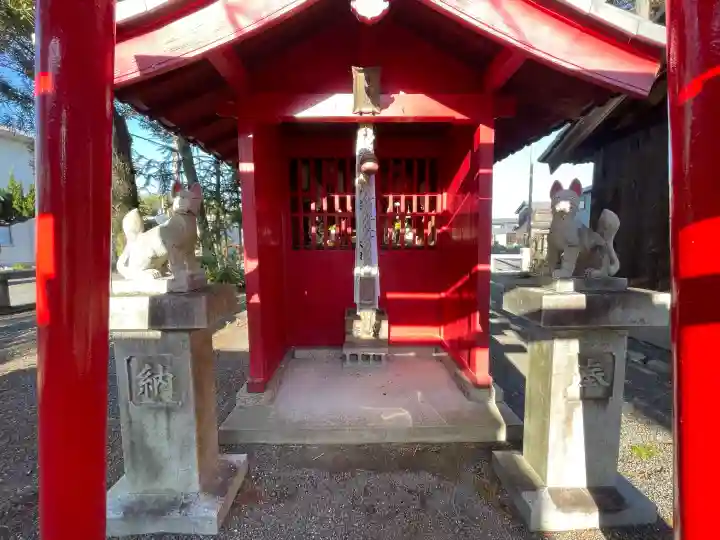八幡神社の{uncategorized: "未分類", other: "その他", undefined: "問題あり", building: "その他建物", grave: "お墓", sacred_gate: "鳥居", guardian: "狛犬", statue: "像", buddha: "仏像", history: "歴史", nature: "自然", garden: "庭園", animal: "動物", pagoda: "塔", temizu: "手水舎", mountain_gate: "山門・神門", sanctuary: "本殿・本堂", subordinate: "末社・摂社", art: "芸術", scenery: "景色", jizo: "地蔵", ema: "絵馬", goshuin: "御朱印", omikuji: "おみくじ", items: "授与品その他", amulet: "お守り", goshuincho: "御朱印帳", eats: "食事", festival: "お祭り", votive_dance: "神楽", shichigosan: "七五三参", wedding: "結婚式", experience: "体験その他", initially: "初詣", around: "周辺", anti_infection: "感染症対策"}