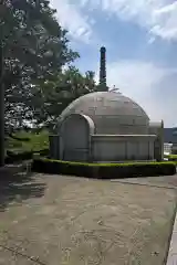 護国之寺の建物その他