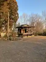 三毳神社(里宮)の{uncategorized: "未分類", other: "その他", undefined: "問題あり", building: "その他建物", grave: "お墓", sacred_gate: "鳥居", guardian: "狛犬", statue: "像", buddha: "仏像", history: "歴史", nature: "自然", garden: "庭園", animal: "動物", pagoda: "塔", temizu: "手水舎", mountain_gate: "山門・神門", sanctuary: "本殿・本堂", subordinate: "末社・摂社", art: "芸術", scenery: "景色", jizo: "地蔵", ema: "絵馬", goshuin: "御朱印", omikuji: "おみくじ", items: "授与品その他", amulet: "お守り", goshuincho: "御朱印帳", eats: "食事", festival: "お祭り", votive_dance: "神楽", shichigosan: "七五三参", wedding: "結婚式", experience: "体験その他", initially: "初詣", around: "周辺", anti_infection: "感染症対策"}