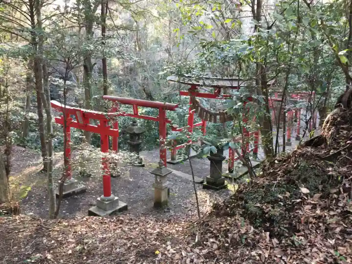高千穂稲荷大神の鳥居