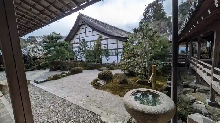 西教寺(滋賀県)