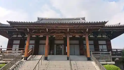 伝通院の本殿・本堂