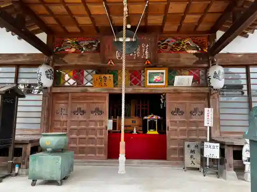 大慈寺の本殿・本堂