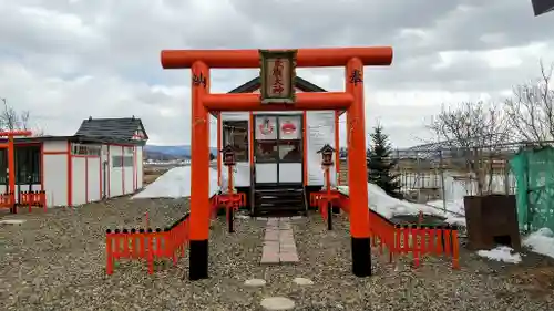 末廣神社の鳥居