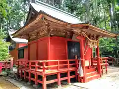 諏訪神社の本殿