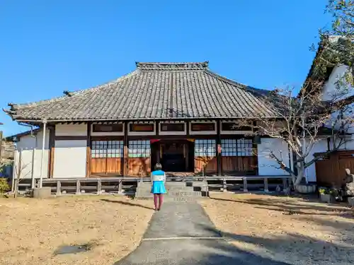 陽報寺の本殿