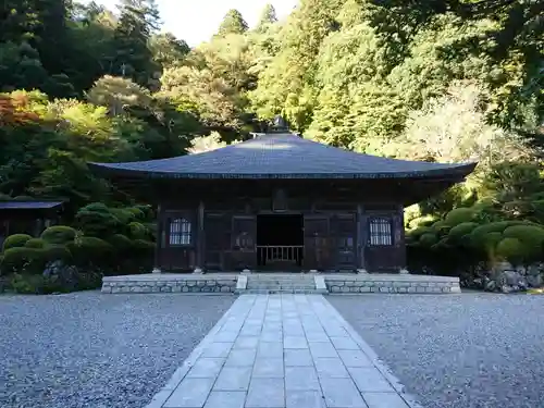 雲巌寺の本殿