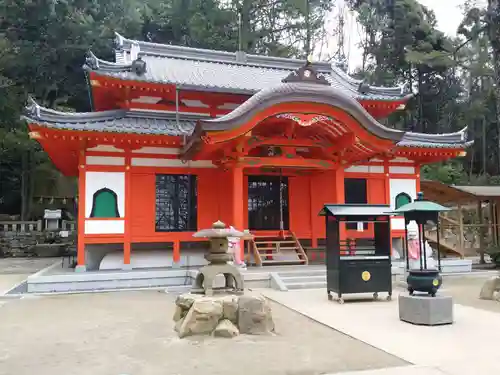 中山寺奥之院(兵庫県)
