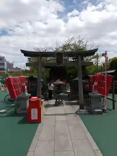 成田山深川不動堂（新勝寺東京別院）の末社・摂社