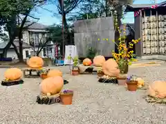 東海市熊野神社の庭園