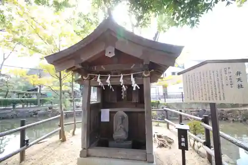 師岡熊野神社の末社・摂社