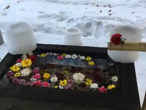 北広島市総鎮守　廣島神社の手水舎