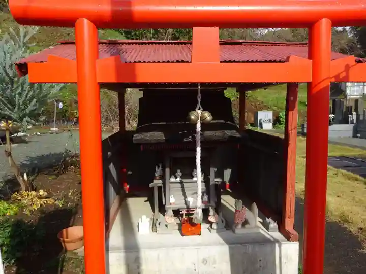 伊勢原 法泉寺の末社・摂社