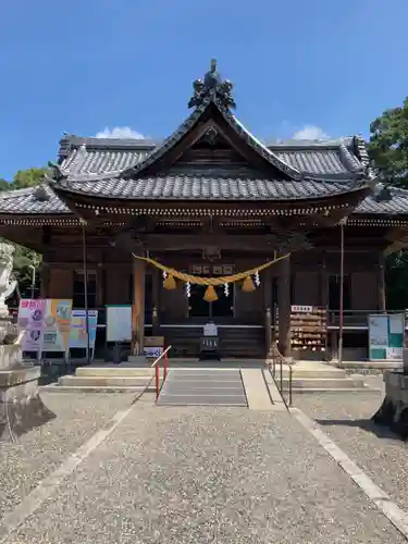 牟呂八幡宮の本殿・本堂