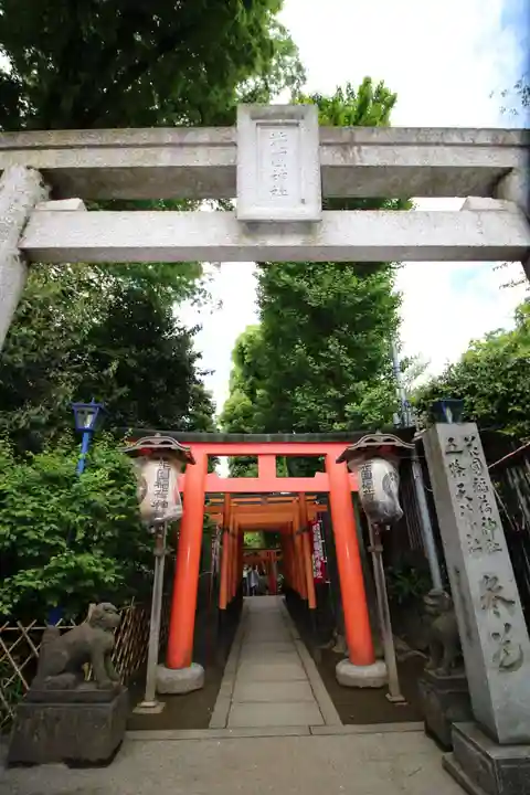 花園稲荷神社の鳥居