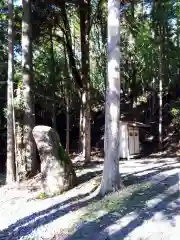 大澤瀧神社の建物その他