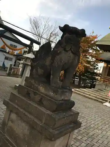 烈々布神社の狛犬