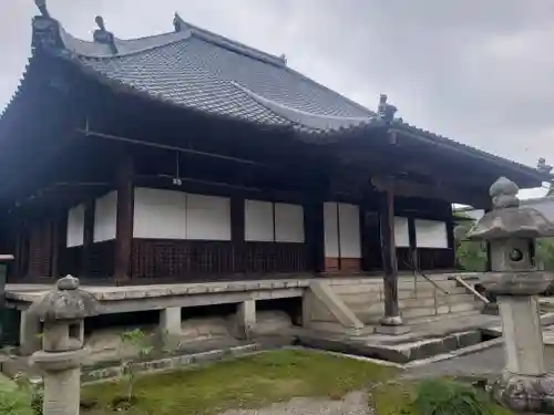 聖衆来迎寺の本殿