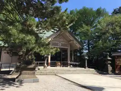 白石神社の本殿・本堂