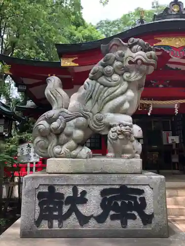 赤堤六所神社の狛犬