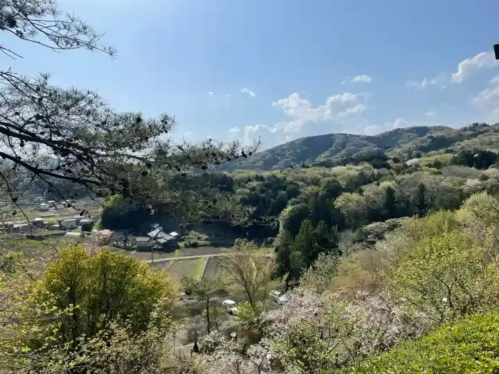 常陸国出雲大社の{uncategorized: "未分類", other: "その他", undefined: "問題あり", building: "その他建物", grave: "お墓", sacred_gate: "鳥居", guardian: "狛犬", statue: "像", buddha: "仏像", history: "歴史", nature: "自然", garden: "庭園", animal: "動物", pagoda: "塔", temizu: "手水舎", mountain_gate: "山門・神門", sanctuary: "本殿・本堂", subordinate: "末社・摂社", art: "芸術", scenery: "景色", jizo: "地蔵", ema: "絵馬", goshuin: "御朱印", omikuji: "おみくじ", items: "授与品その他", amulet: "お守り", goshuincho: "御朱印帳", eats: "食事", festival: "お祭り", votive_dance: "神楽", shichigosan: "七五三参", wedding: "結婚式", experience: "体験その他", initially: "初詣", around: "周辺", anti_infection: "感染症対策"}