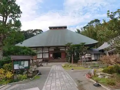 般若寺の本殿・本堂