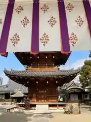 法楽寺の建物その他