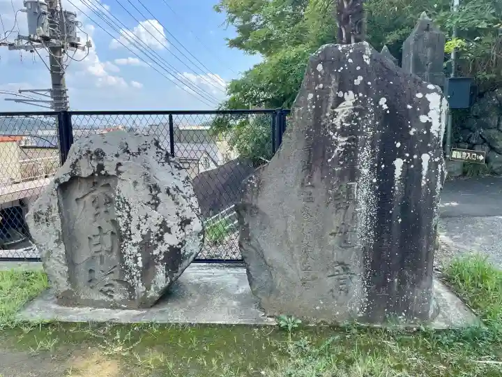 韮崎窟観音(山梨県)