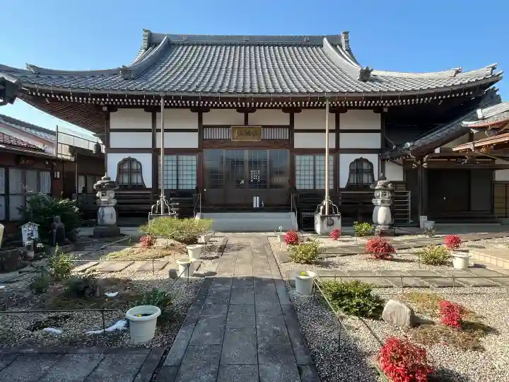 延寿寺の{uncategorized: "未分類", other: "その他", undefined: "問題あり", building: "その他建物", grave: "お墓", sacred_gate: "鳥居", guardian: "狛犬", statue: "像", buddha: "仏像", history: "歴史", nature: "自然", garden: "庭園", animal: "動物", pagoda: "塔", temizu: "手水舎", mountain_gate: "山門・神門", sanctuary: "本殿・本堂", subordinate: "末社・摂社", art: "芸術", scenery: "景色", jizo: "地蔵", ema: "絵馬", goshuin: "御朱印", omikuji: "おみくじ", items: "授与品その他", amulet: "お守り", goshuincho: "御朱印帳", eats: "食事", festival: "お祭り", votive_dance: "神楽", shichigosan: "七五三参", wedding: "結婚式", experience: "体験その他", initially: "初詣", around: "周辺", anti_infection: "感染症対策"}