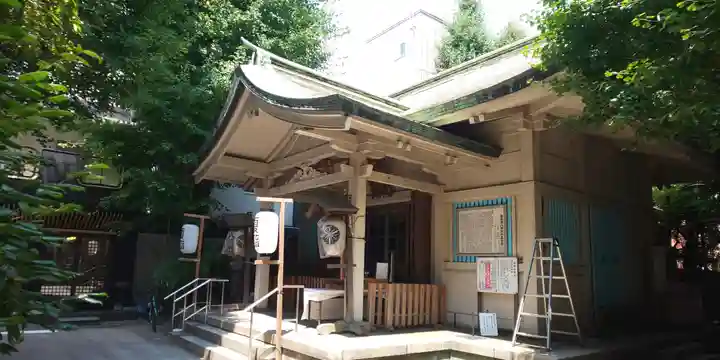 銀杏岡八幡神社の本殿・本堂