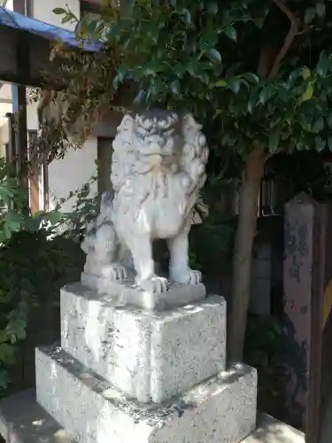 岩槻久伊豆神社の狛犬