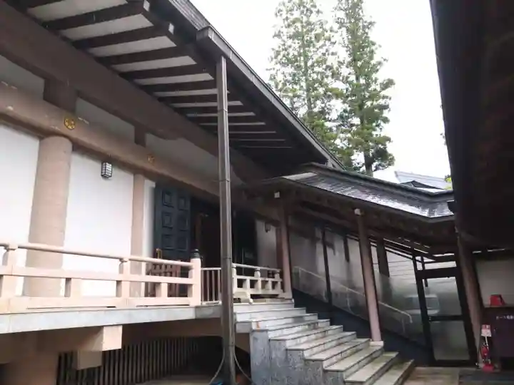 高野山霊寳館(和歌山県)