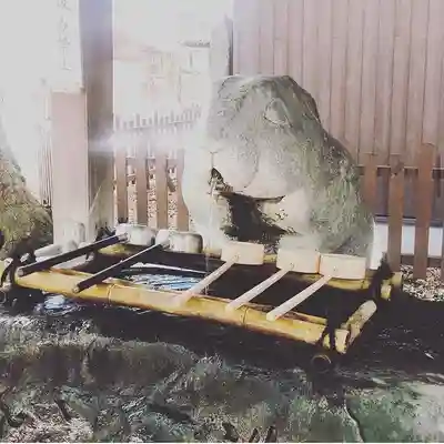 調神社の手水舎