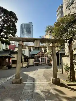 練馬大鳥神社の{uncategorized: "未分類", other: "その他", undefined: "問題あり", building: "その他建物", grave: "お墓", sacred_gate: "鳥居", guardian: "狛犬", statue: "像", buddha: "仏像", history: "歴史", nature: "自然", garden: "庭園", animal: "動物", pagoda: "塔", temizu: "手水舎", mountain_gate: "山門・神門", sanctuary: "本殿・本堂", subordinate: "末社・摂社", art: "芸術", scenery: "景色", jizo: "地蔵", ema: "絵馬", goshuin: "御朱印", omikuji: "おみくじ", items: "授与品その他", amulet: "お守り", goshuincho: "御朱印帳", eats: "食事", festival: "お祭り", votive_dance: "神楽", shichigosan: "七五三参", wedding: "結婚式", experience: "体験その他", initially: "初詣", around: "周辺", anti_infection: "感染症対策"}