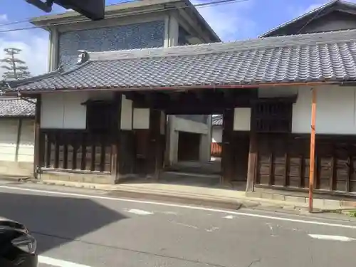河野善竜寺の山門・神門