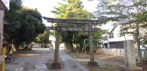 下総府中六所神社の鳥居