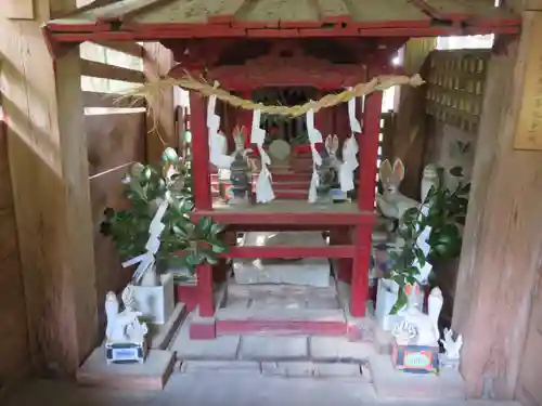 神明神社の末社