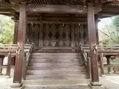 山津照神社の本殿