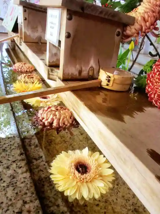 神明氷川神社(東京都)