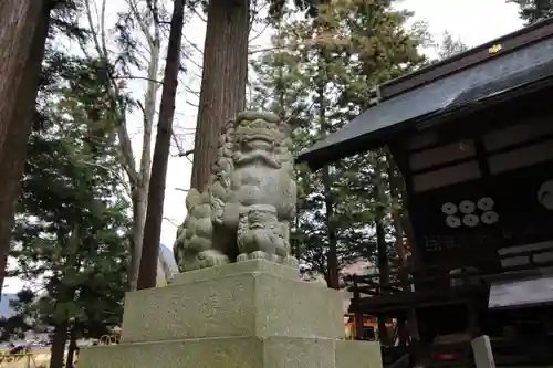 山家神社の狛犬