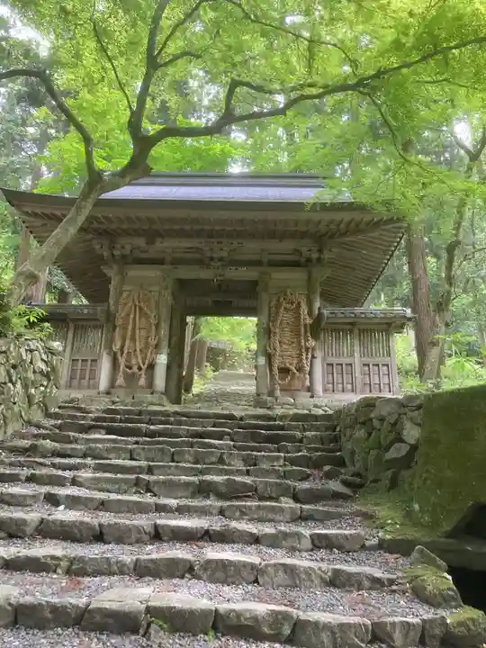 百済寺の山門・神門
