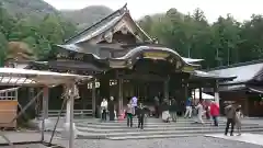 彌彦神社の本殿