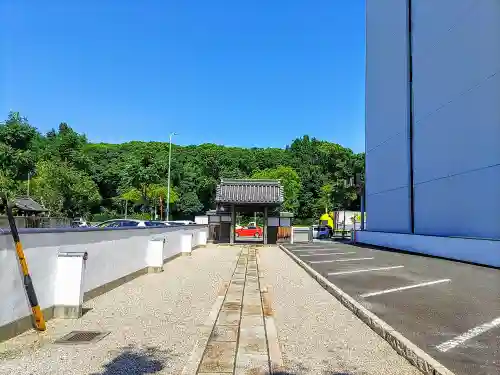 福重寺の山門・神門