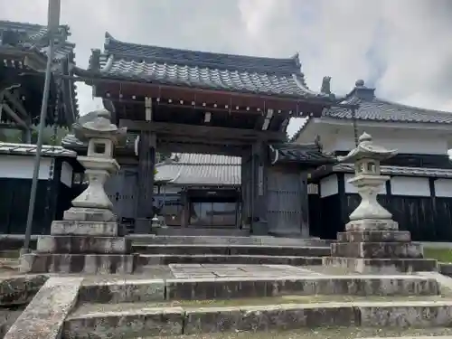 大善寺の山門・神門