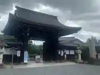 京都乃木神社の山門・神門