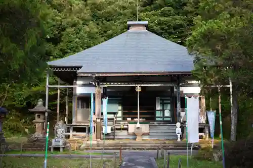 蓮台寺の本殿