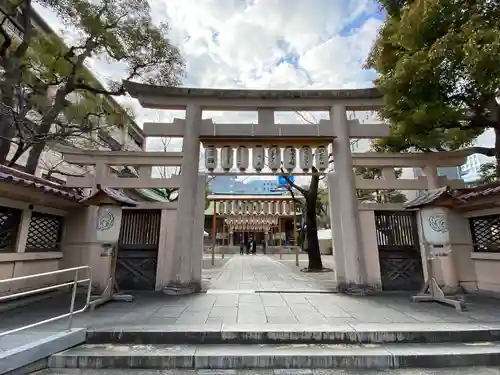 坐摩神社の鳥居